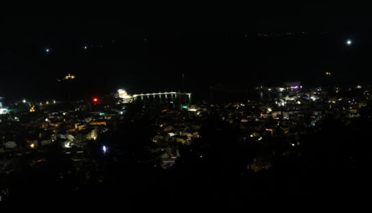 Makarska se i ove godine pridružila akciji ,,Sat za planet Zemlju''