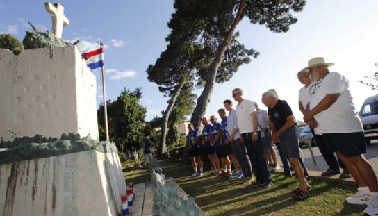 Sudionici projekta ,,Jedno srce jedna duša - od Vukovara do Dubrovnika''  predahnuli u Makarskoj