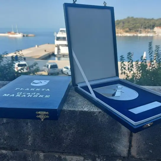 Objavljen javni poziv za podnošenje inicijativa za dodjelu javnih priznanja