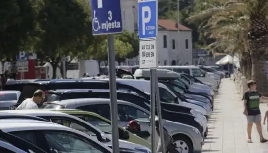Važna obavijest o povlaštenim parkirnim kartama i izmjenama u sustavu naplate