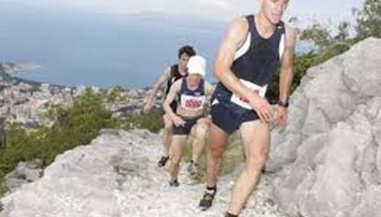 Subota 24. svibnja: Atletski klub Sv. Marko poziva vas na Međunarodnu brdsku trku Makarska -Vošac