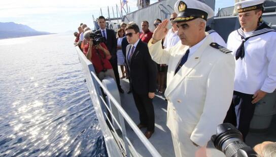 Makarska slavi Dan Hrvatske ratne mornarice: Odana počast poginulim makarskim mornarima, večeras uprizorenje pomorske bitke između Neretvenskih Hrvata i Mlečana