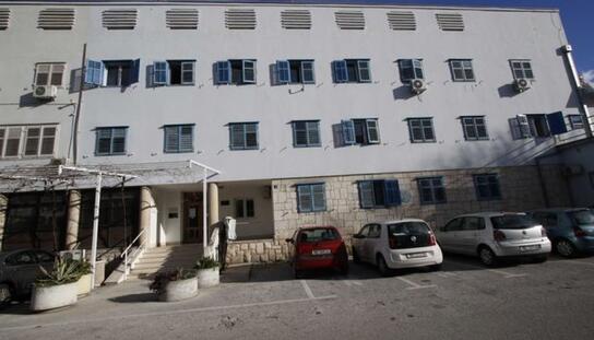Zbog epidemije virusa COVID-19: Općinski sud u Makarskoj i Stalna služba u Imotskom neće primati stranke od 17. ožujka do 1. travnja