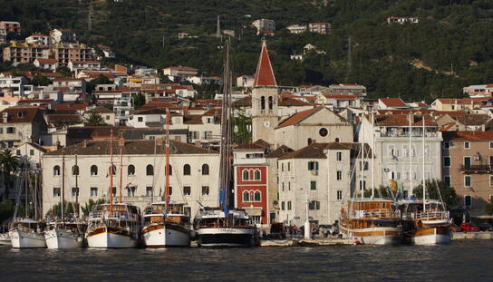 Grad Makarska i Društvo arhitekata Split potpisali suradnju na novim urbanističkim rješenjima i izmjenama Prostornog plana