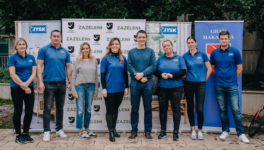  Zaposlenici JYSKa i volonteri posadili drveće i zazelenili centar Makarske 