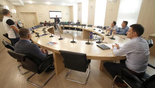 Donesen plan za čišću Makarsku: Čišćenje grada od 0-24 sata, na plažu stižu ,,Beach boyz''