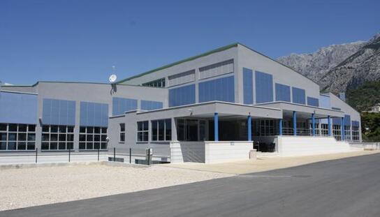 369.856,25 kn bespovratnih sredstava Ministarstva turizma i sporta za projekt „Sanacija športskog poda – parketa u dvorani GSC-a Makarska“